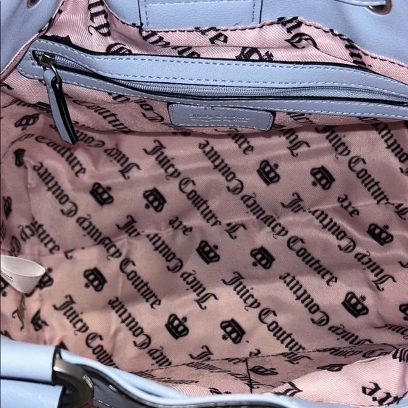 Juicy Couture Daydreamer. Classic Juicy Lover Tote in Blue Star - Picture 4 of 5